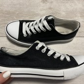 Отличные кеды Craceland 37 размер стелька 23 см