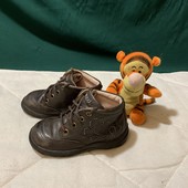 странный желток у сырого яйца. 52672351 7. странный желток у сырого яйца фото. странный желток у сырого яйца-52672351 7. картинка странный желток у сырого яйца. картинка 52672351 7. Всем привет! Уже два месяца не могу есть яйца, появился странный привкус, аж до тошноты. Покупаем домашние яйца у нескольких знакомых, ездили на отдых и там тоже покупали домашние яйца и ситуация такая же. Я очень любила яйцо пашот, глазунью, омлет. Первый раз такая ситуация. В чем может быть причина?