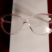 Нежные очки с диоптриями +1,25 (плюс 1,25), прозрачная с розовым оправа, оптика