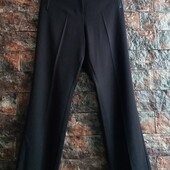 Класичні стрейчеві брюки 54-56р від F&F!