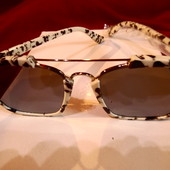 Солнцезащитные очки, UV400, белая оправа с черным, зеркальная линза