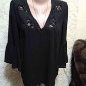 Красивая черная блузочка с рукавом фонарик 10 размера,в груди 100 см.