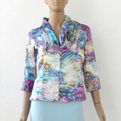 Оригінально пошита блузка 46 розмір (40 євророзмір).