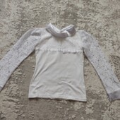 Белая блузка с ажурными рукавами на девочку 8-9 128-134