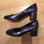 Туфли фіолетові 38(24,5)