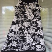 Оригінальна чорно- біла сукня на 6- 8 років