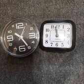 2 нових годинника але є дефект