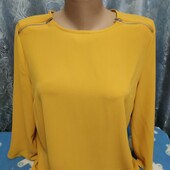 Блузка из иск.шёлка медового цвета на женщину M/L,см.замеры