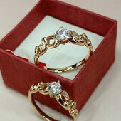 Шикарное кольцо с декоративным орнаментом и алпанитом.Размер 19,5. Позолота 585 пробы 18 К.
