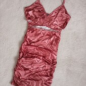 Трендова сукня шоколадно-рожева