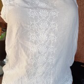 Моднейшая блуза без рукавов из вискозы(свой гардероб распродаем