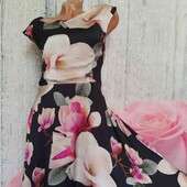 Платье с цветами


