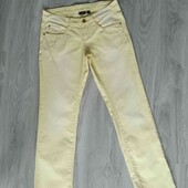 Esmara брендовые джинсы цвет жёлтый размер евро 38
