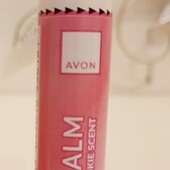 Зволожуючий бальзам для губ Цукрове печиво Avon