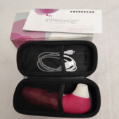 Кліторальний стимулятор The Womanizer W100 Magenta