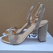 Босоніжки Aldo 38 розмір