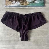 Красивые атласные трусики