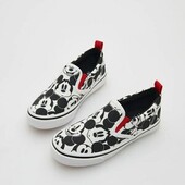 Кеди з Міккі Маусом Disney Reserved 35р.