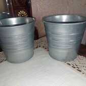Садове металічне кашпо