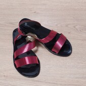 Женские босоножки р.35/38. Новые!