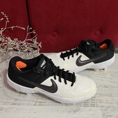 Nike,оригінал,розмір 42,5,устілка 27,5