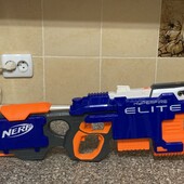Крутий великий Nerf Strike Elite Hyperfire Blaster на батарейках з 10 патронами дуже класний!!!
