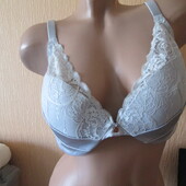 Бюстгальтер від Autograph Розм 40DD/90E
