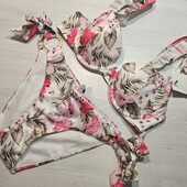 Hunkemoller! Неймовірно жіночний квітковий роздільний жіночий купальник 75В, низ S white! Лот 78
