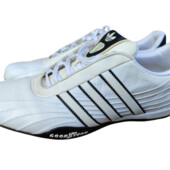Чоловічі кросівки Adidas . натуральна шкіра .розмір 44