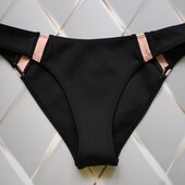 Плотные неопреновые плавки)размер s Forever 21