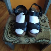 Босоніжки