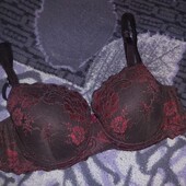 Гарний бюстгальтер Intimissim lingerie