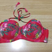 Очень красивый верх от купальника ,р. 38 C-D
