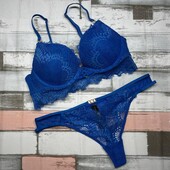 Комплект білизни бюстгальтер 70b і трусики стрінги xs від primark.