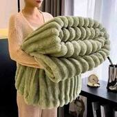 королевский велюр. шарпей. полоска 4,5см!! 200х230 зелёное