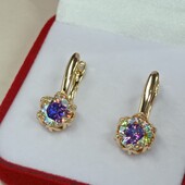 Очень красивые серьги с радужным алпанитом. Позолота 585 пробы 18К.