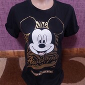 Гарна футболка Disney р.38