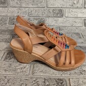 Комфортные, лёгкие босоножки! р. 38!