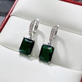 Сережки медсплав біле золото з зеленим кристалом