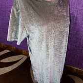 Гарна футболка блузка велюрова нова Icono slim fit р.L