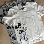 Disney брендовые новые футболочки на рост 122/128 см в лоте 2шт