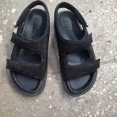 Босоніжки Zara 39 розмір