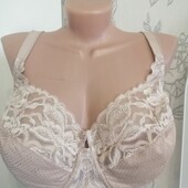 Красивий бюстгальтер на Marks & Spencer 90F