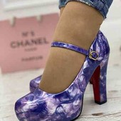 Стильные женские туфельки фиолетовые
