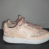 Кросівки Nike оригінал ,р39( устілка 25см)