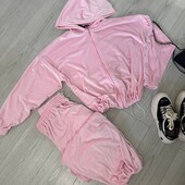 Оверсайз костюми із велюру