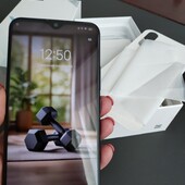 Смартфон Vivo 1915, Y19. 128 ГБ, діагональ6.53" восьмиядерний