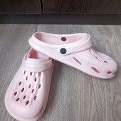 Мягенькие и лёгкие кроксы - 39 р, но маломерят (24 см)