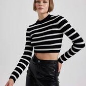 Стильний светр H&M 8-10(134-140)