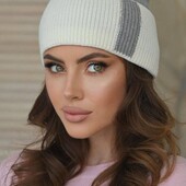 Гарна тепла Демі шапка розмір універсальний якість супер